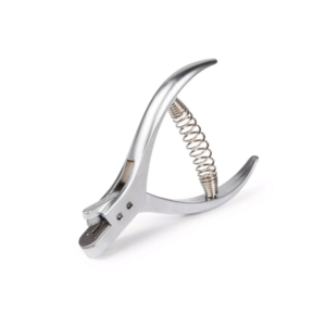 Pince à cranter encoche